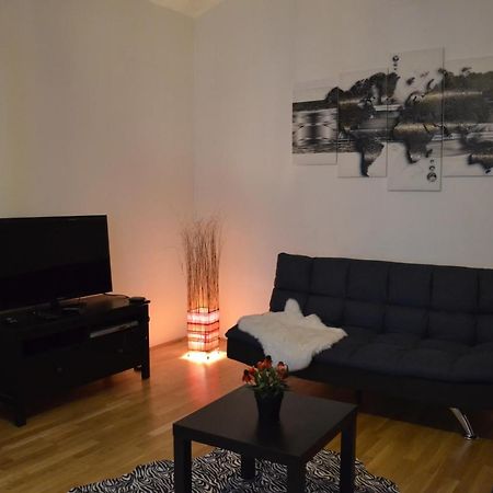 Citycenter Apartment Виена Екстериор снимка