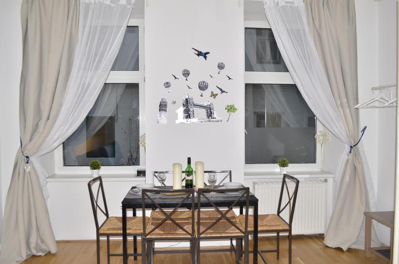 Citycenter Apartment Виена Екстериор снимка