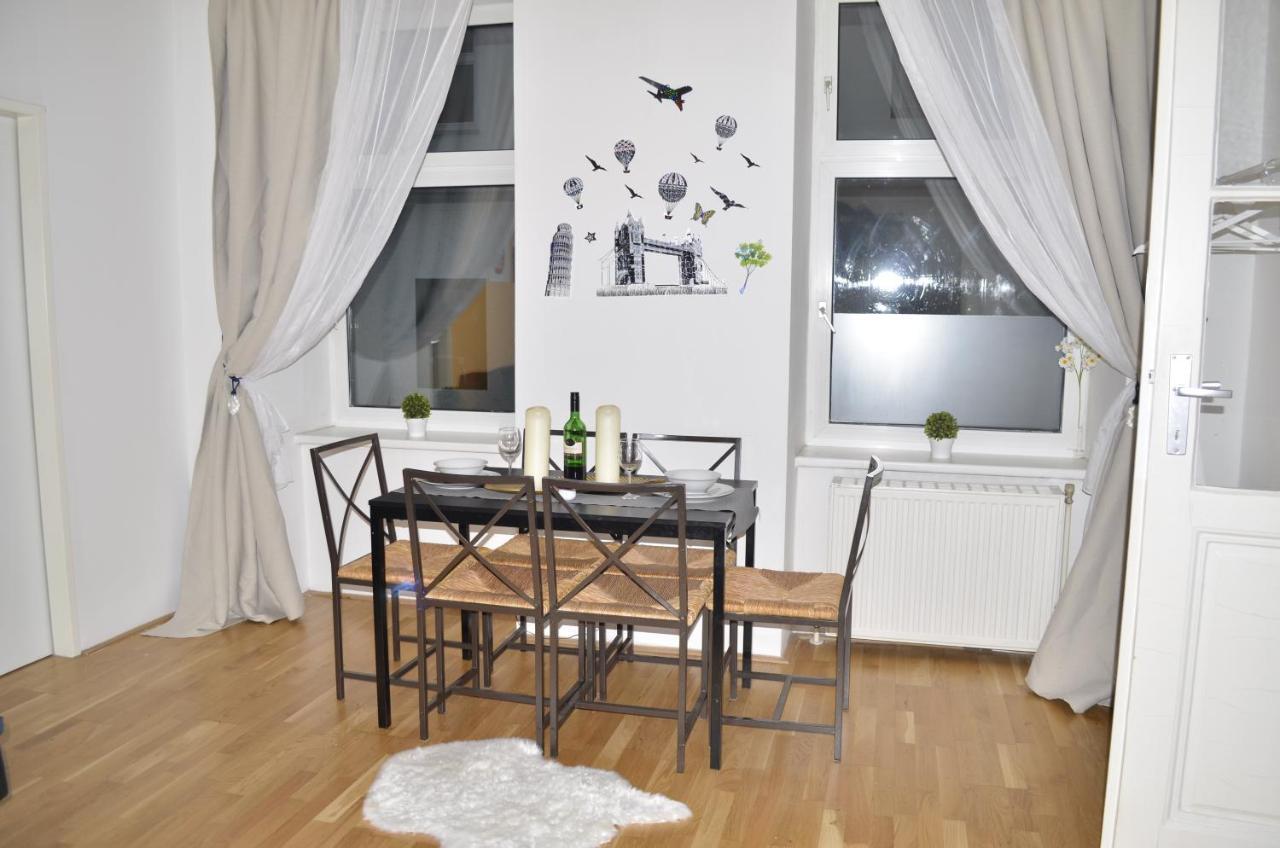 Citycenter Apartment Виена Екстериор снимка